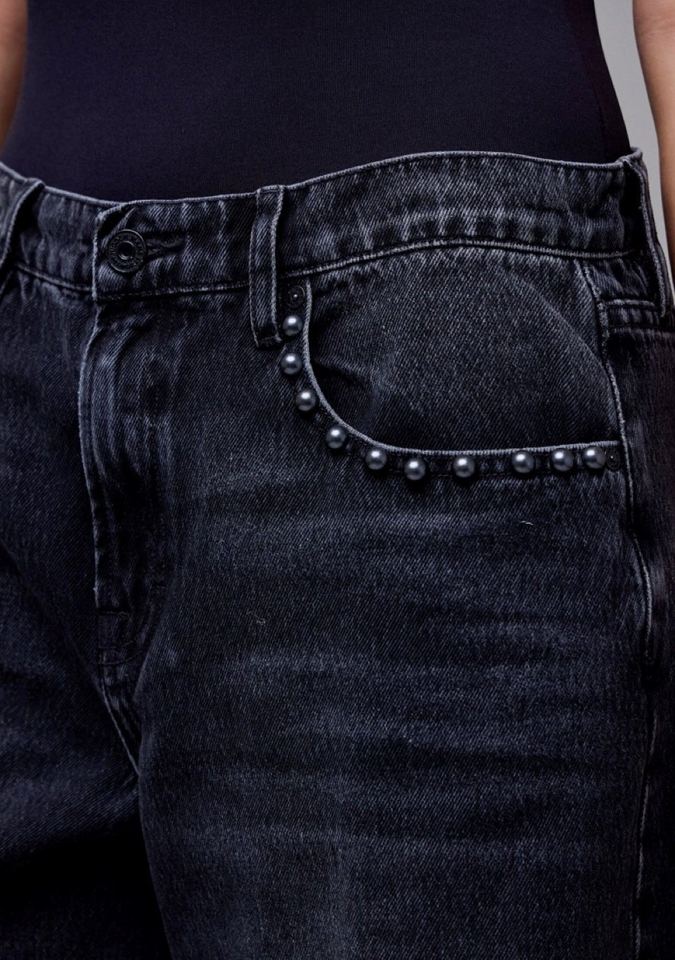 Black Oversized Low Slung Studded Baggy Jean - chic life.com