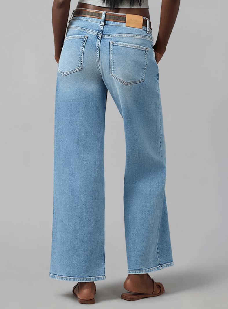 MIRO - DD MID RISE COMFORT STRAIGHT JEANS 31" INSEAM SALE PRICE - chic life.com