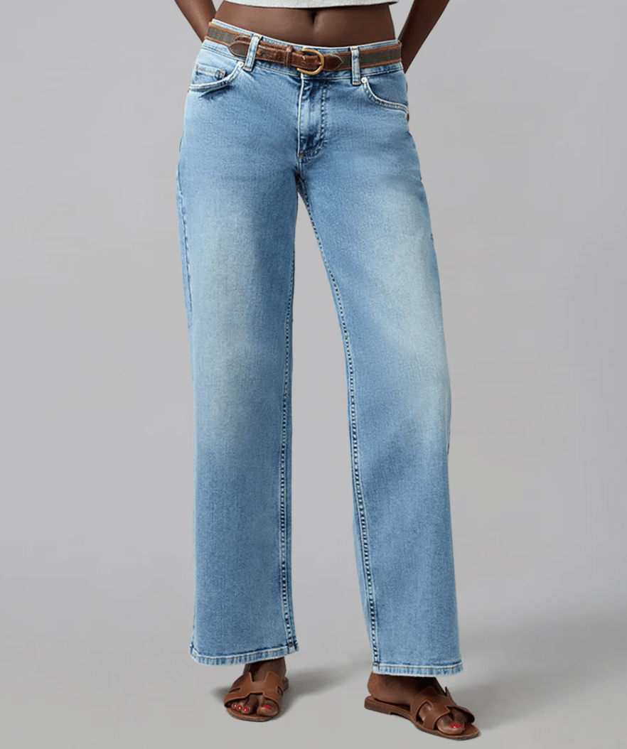 MIRO - DD MID RISE COMFORT STRAIGHT JEANS 31" INSEAM SALE PRICE - chic life.com